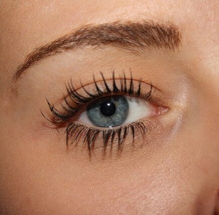 How To Grow Eyelashes Longer And Thicker At Home?