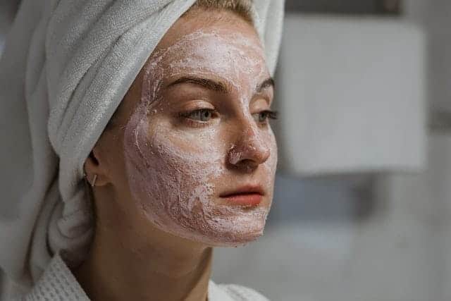 10 Best DIY Face Masks For Oily Skin